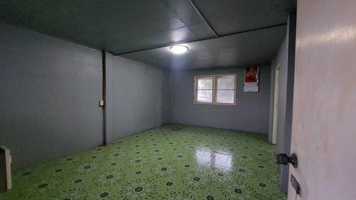 For RentHouseRamkhamhaeng, Hua Mak : Urgent sale townhouse Pruksa Ville Village 57, newly renovated house, ready to move in (N.1929)