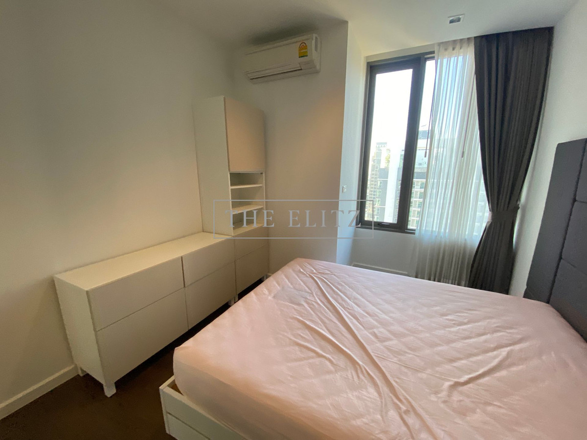 For RentCondoSathorn, Narathiwat : ✨ In a business and lifestyle location, Nara 9, rent at one complete price. Complete internet integration 🎉