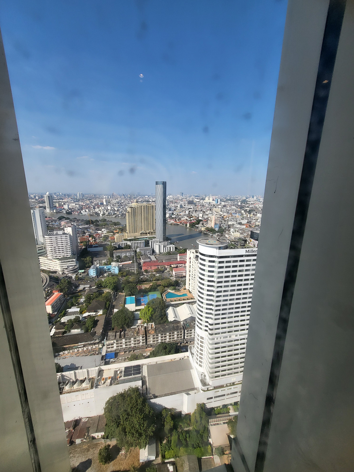 ให้เช่าคอนโดวงเวียนใหญ่ เจริญนคร : 🗼Highest Condo 🏯 Superluxury Magnolias Waterfront Residence 2bed2bath 103 Sqm All Fur Chanintr ,Welcome Foreign 130,000-