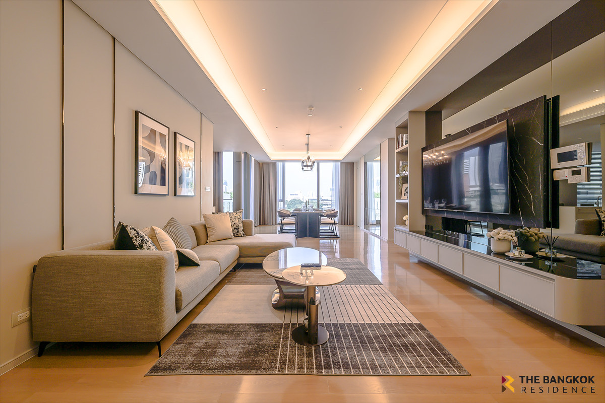 For SaleCondoWitthayu, Chidlom, Langsuan, Ploenchit : 🔥 Baan Sindhorn 🔥 2 bedrooms, 3 bathrooms BTS Chidlom Sell : 38.5 MB✅ By : Pearry
