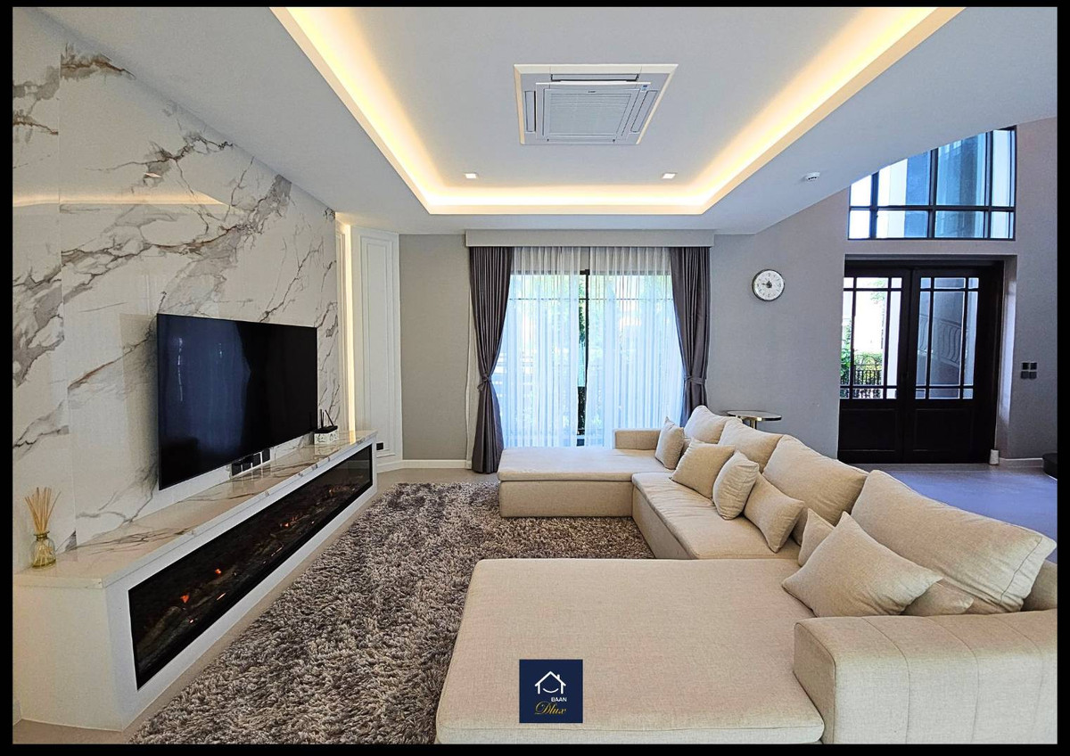 HouseLadkrabang, Suwannaphum Airport : For rent: Grand Bangkok Boulevard, Krungthep Kreetha (112.5 sq wah), 4 bedrooms, 5 bathrooms, beautifully decorated, ready to move in.