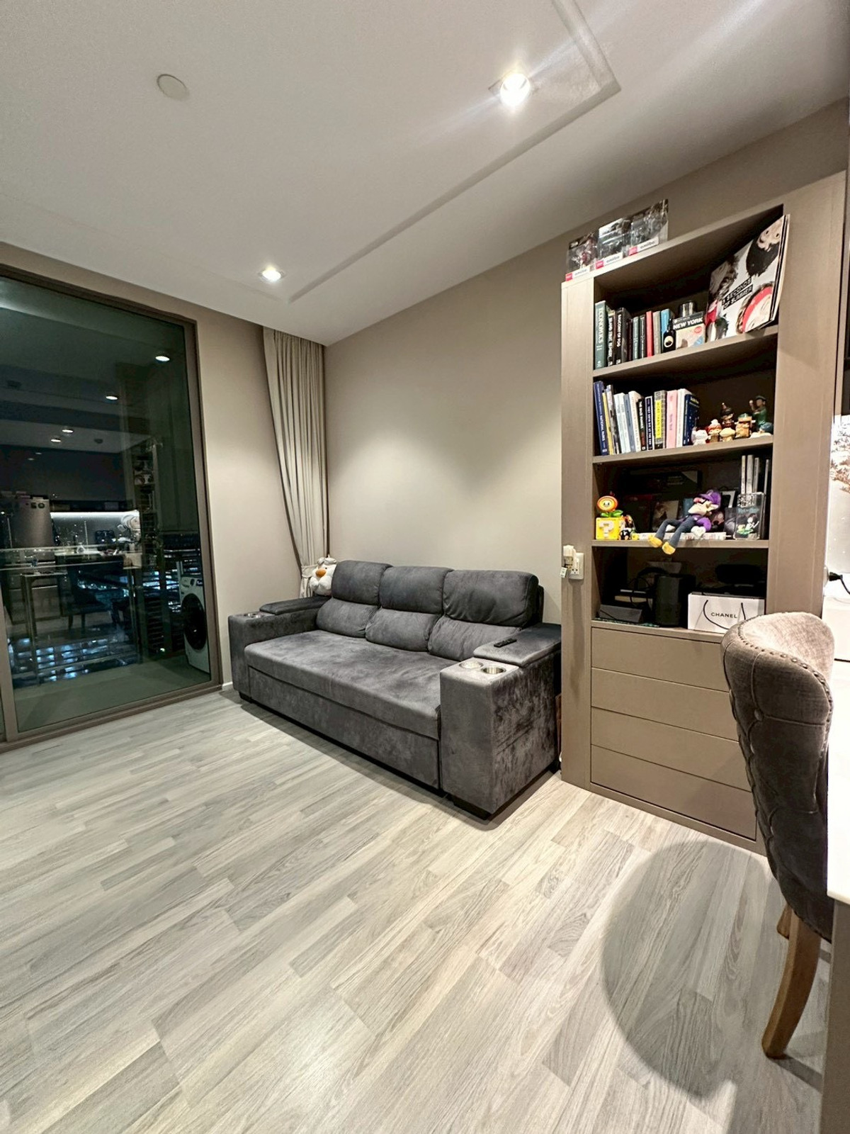 ขายคอนโดบางซื่อ วงศ์สว่าง เตาปูน : ขายคอนโด 333 Riverside บางโพ แต่งครบ ชั้นสูง อาคาร A วิวเมือง 46 ตรม. พร้อมเข้าอยู่ ราคาถูกเพียง 5.89 ล้าน