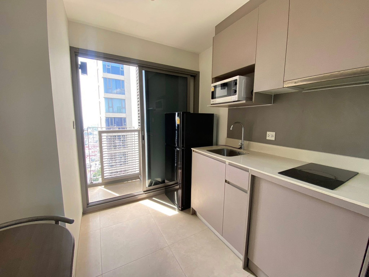 For RentCondoOnnut, Udomsuk : For rent ✨ Whizdom Connect Sukhumvit ✨ Beautifully decorated, fully furnished, with appliances, near Punnawithi BTS station.