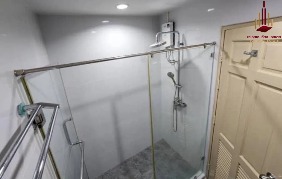 For SaleCondoSukhumvit, Asoke, Thonglor : ✨ For Sale : Sukhumvit Living Town Condo ✨ 💰 only 5,200,000 thb