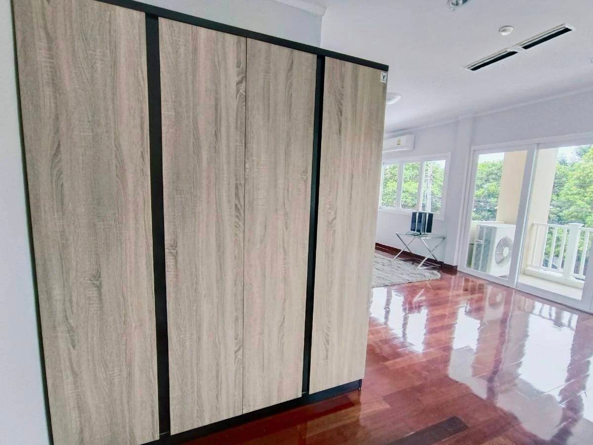 For RentHouseRama5, Ratchapruek, Bangkruai : Single house for rent, Sammakorn Rama 5 - Nakhon In, near Rama 5 Market, just 1 minute.