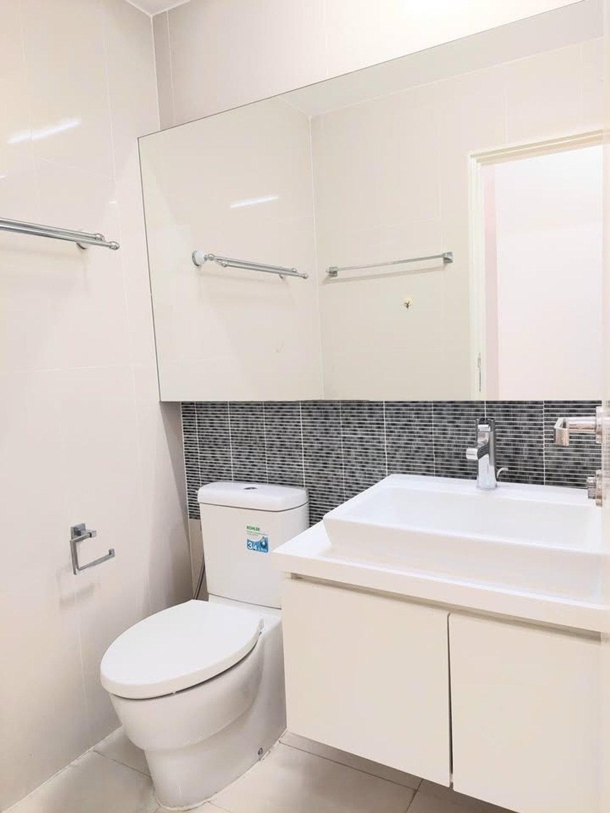 ให้เช่าคอนโดราชเทวี พญาไท : เช่าคอนโด Condolette Ize Ratchathewi/คอนโดเลต ไอซ์ ราชเทวี (D6811025)