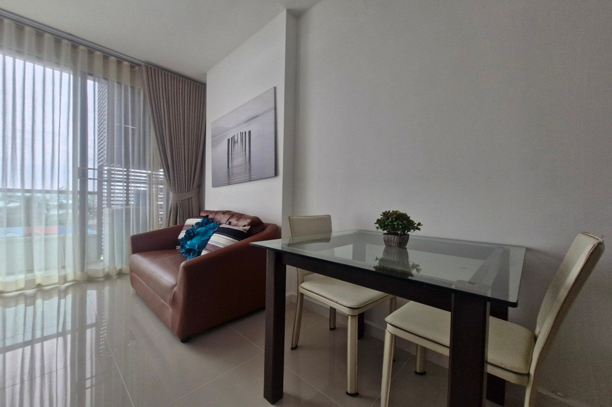 ขายคอนโดสะพานควาย จตุจักร : 🔥 ขายพร้อมผู้เช่า !! วิวเมือง, ห้องทิศตะวันออก, ห้องเพิ่งรีโนเวทใหม่!! 🔥 Code C20240301883..........Ideo Mix Phaholyothin, 1 ห้องนอน, 1 ห้องน้ำ, แต่งครบ, ราคาพิเศษ!!📣📣