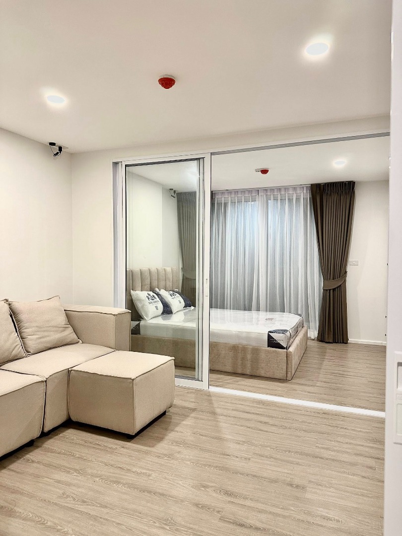 For RentCondoKasetsart, Ratchayothin : 🔥Urgent Rent🔥 Chateau In Town Ratchayothin, spacious room, fully furnished, ready to move in, near BTS Ratchayothin and BTS Senanikom.