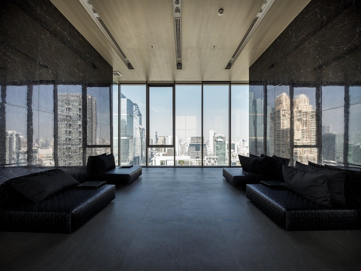 For RentCondoSathorn, Narathiwat : ✨ Avoid the chaos. Reach peace at Nara 9, a quality condo in the Sathorn-Narathiwat location 💕