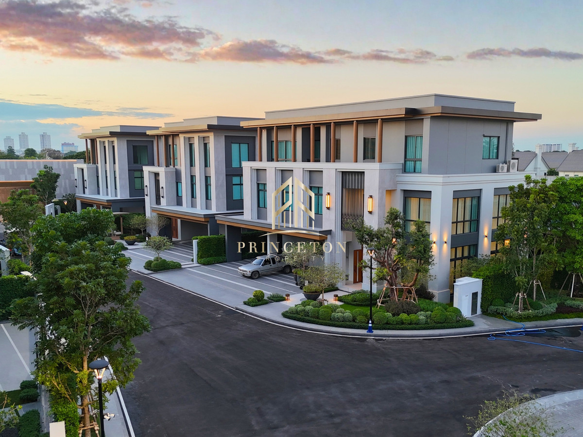 ขายบ้านพัฒนาการ ศรีนครินทร์ : แซงเคียม กรุงเทพกรีฑา - Modern Heritage Luxury Living 📞092-4252445 CINQUIÈME Krungthep Kreetha