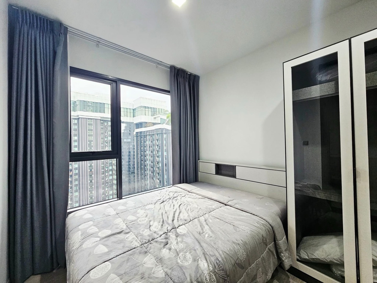 For RentCondoRama9, Petchburi, RCA : For rent: Life Asoke Hype — beautiful room, high floor, near MRT Rama 9.
