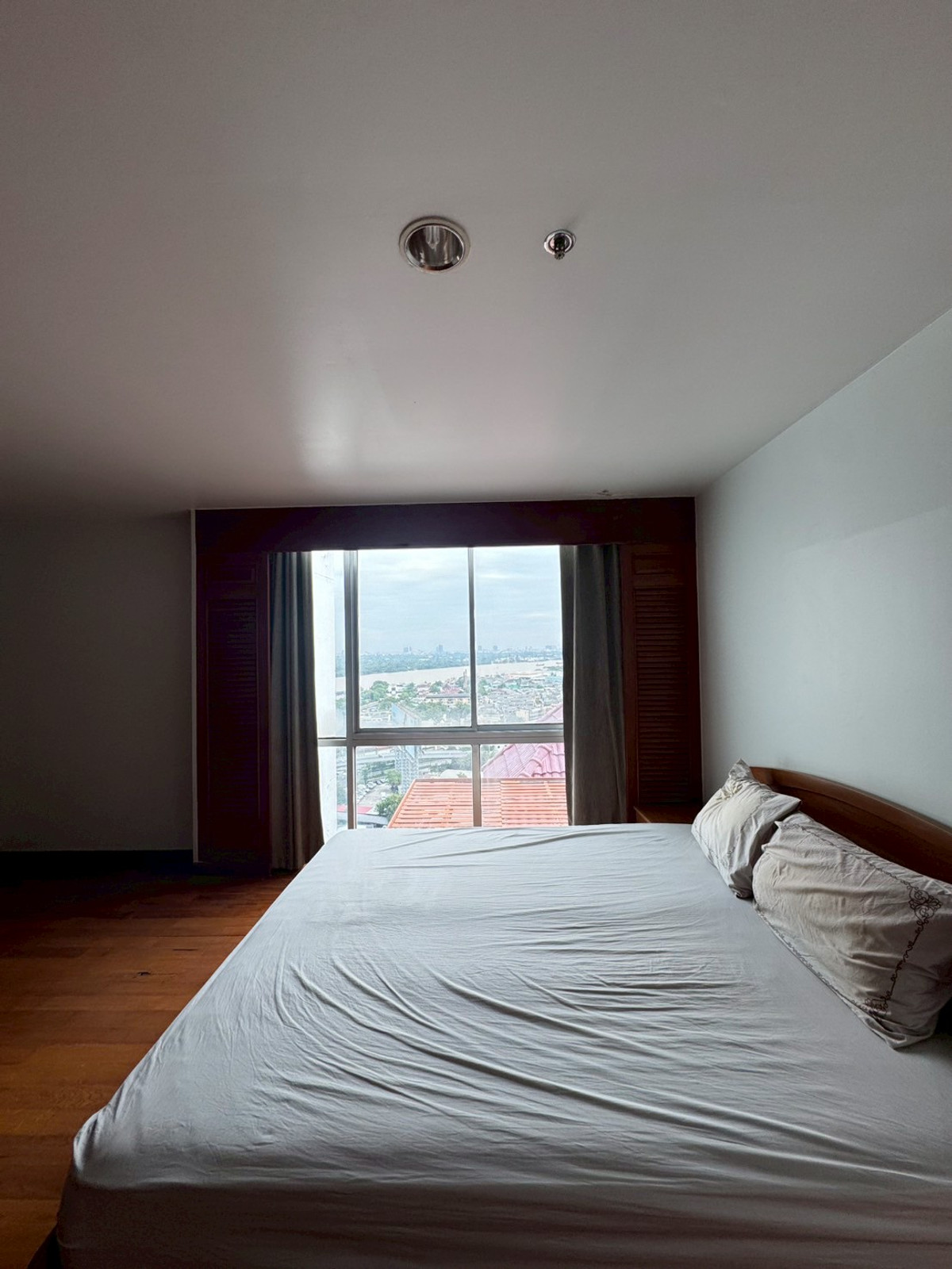 For SaleCondoRama3 (Riverside),Satupadit : ✨The Executive Regent✨3 beds 3 baths, Size 250 sqm., near BTS / MRT Khlong Toei (2.8 km) Tel.0982645161 