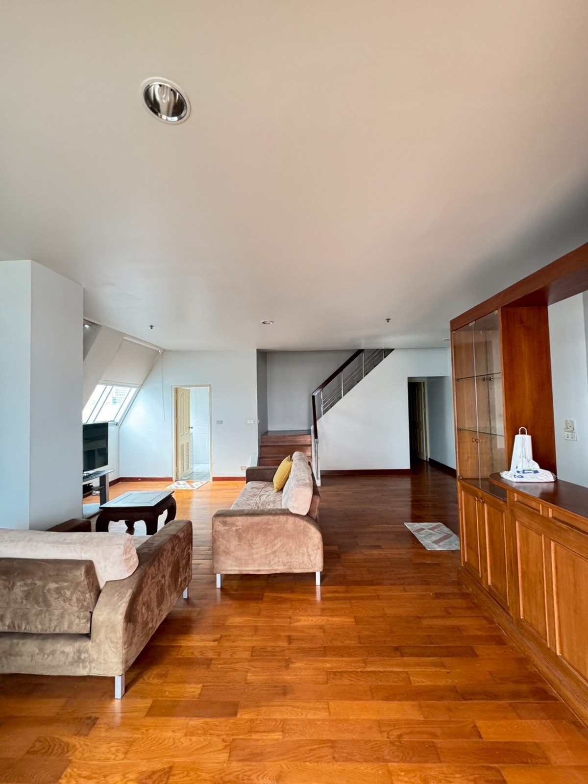 For SaleCondoRama3 (Riverside),Satupadit : ✨The Executive Regent✨3 beds 3 baths, Size 250 sqm., near BTS / MRT Khlong Toei (2.8 km) Tel.0982645161 