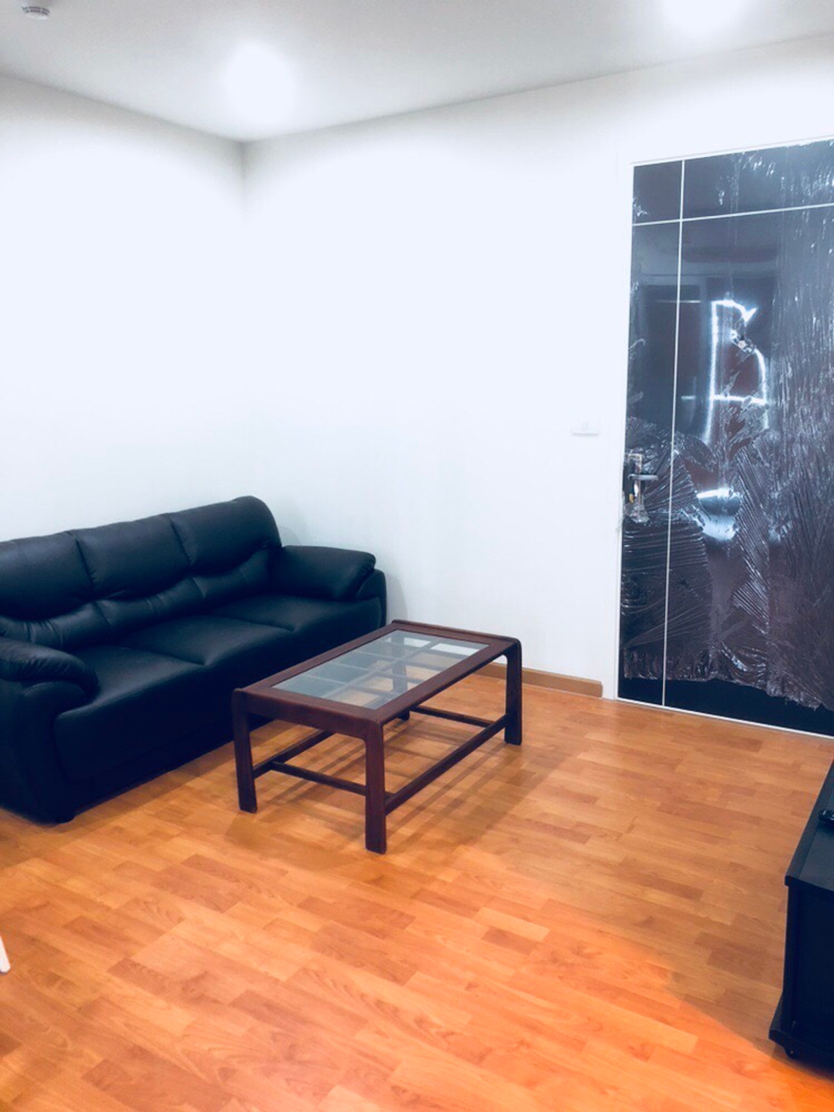 ให้เช่าคอนโดท่าพระ ตลาดพลู วุฒากาศ : OMG2230  [ เพรสซิเดนท์ สาทร-ราชพฤกษ์ เฟส 3 ]  1 ห้องนอนใหญ่ - จะว่างเช่า 5 ธ.ค. 68