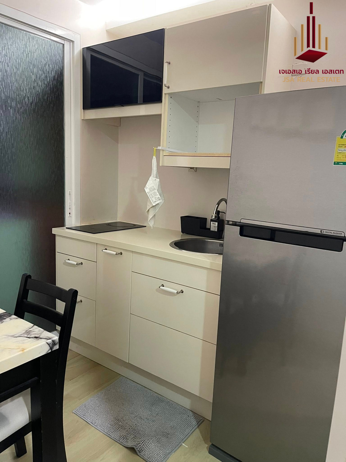 For RentCondoRatchadapisek, Huaikwang, Suttisan : ✨ For Rent : Emerald Residence Ratchada Condo ✨ 💰 Only 13,000 thb/month