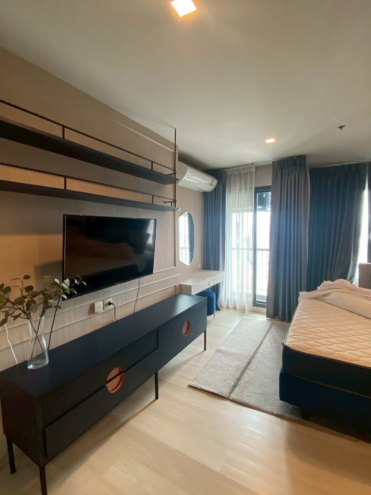 For RentCondoWitthayu, Chidlom, Langsuan, Ploenchit : Life One Wireless for rent, 21,000 baht/month [MNr251102]