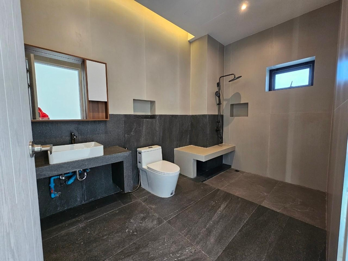 For SaleHousePathum Thani,Rangsit, Thammasat : 87315 - 2-story detached house for sale for project in Pathum area - empty house with rooftop, good value, best price in this area.