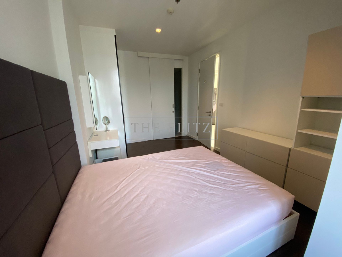 For RentCondoSathorn, Narathiwat : ✨ In a business and lifestyle location, Nara 9, rent at one complete price. Complete internet integration 🎉