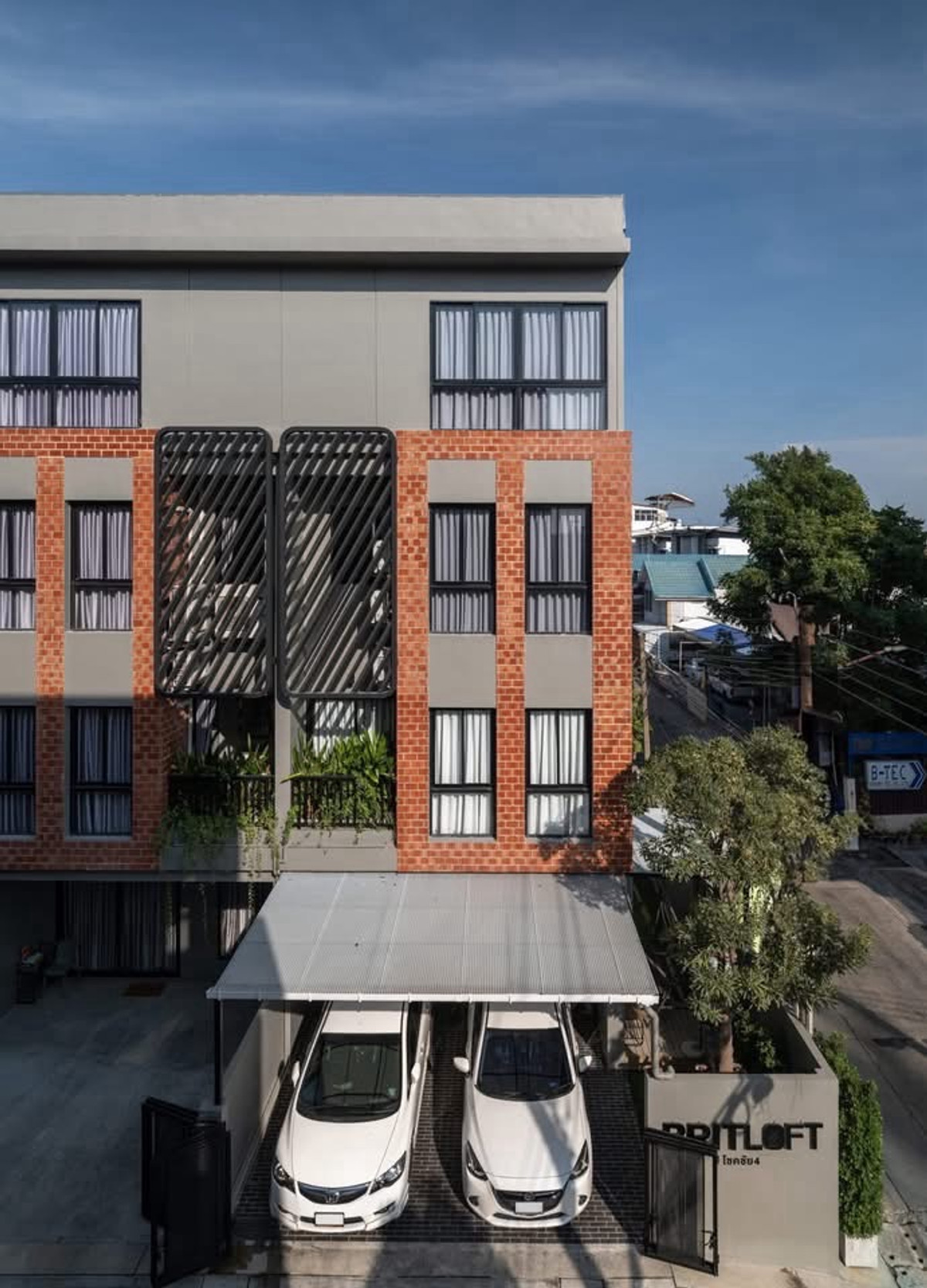 For RentHome OfficeLadprao, Central Ladprao : 🚩Office for rent BRITTON Lat Phrao 41 Penthouse, Studio, empty for decoration, beautiful building, good price, hot location, near the Yellow Line BTS 🔥