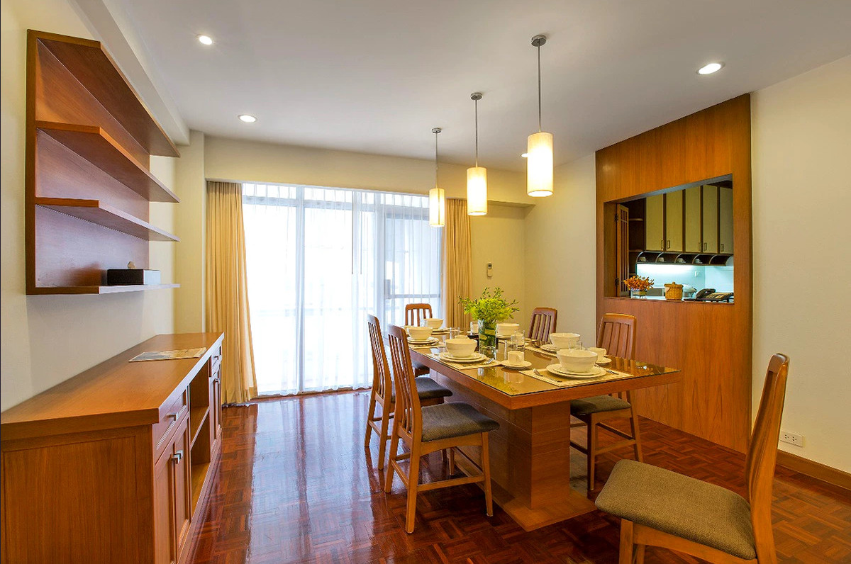For RentCondoWitthayu, Chidlom, Langsuan, Ploenchit : Karolyn Court 287 sqm. Please add LINE ID @806qphgn o8415o5483 
