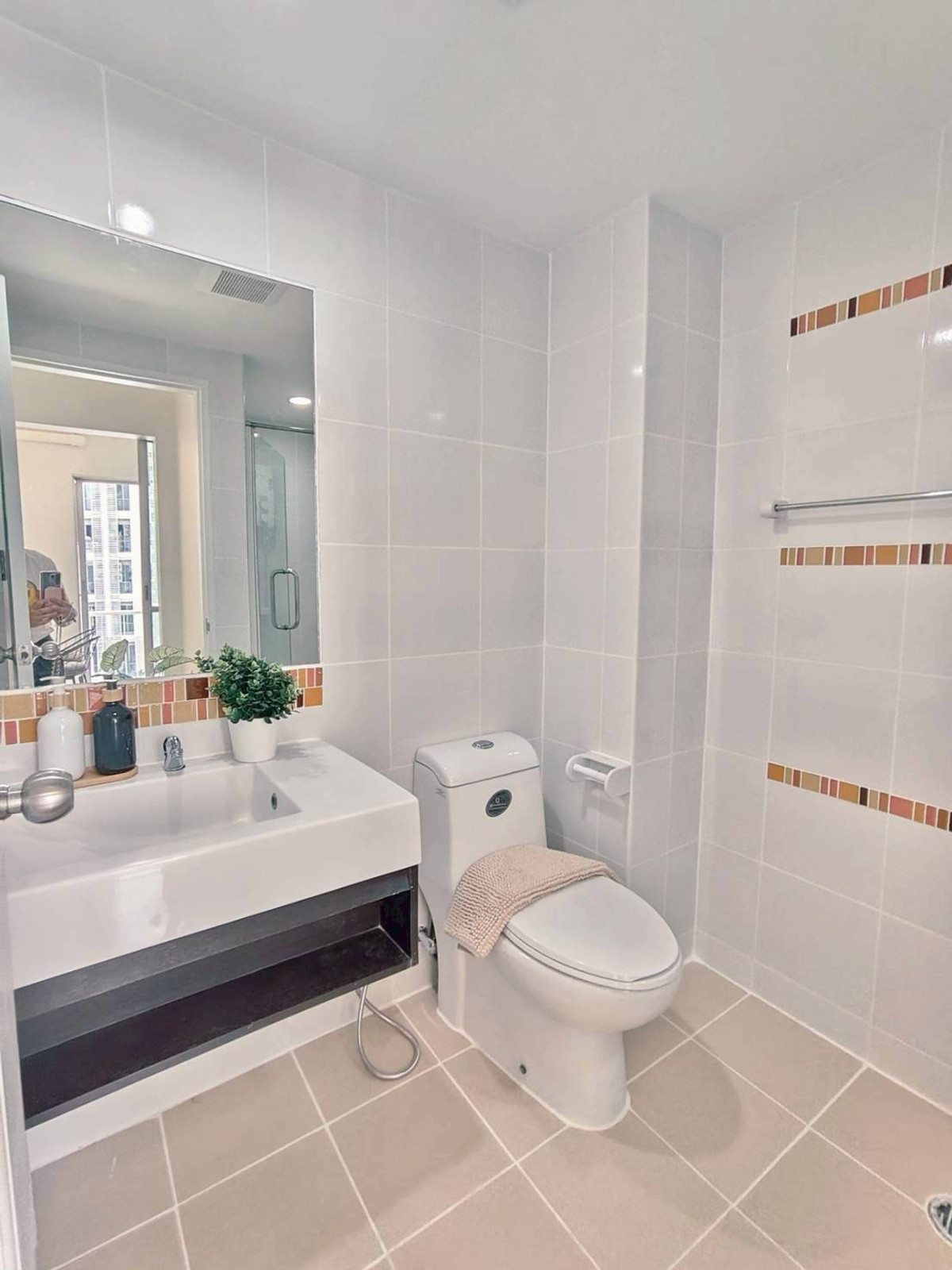 ขายคอนโดวิภาวดี ดอนเมือง หลักสี่ : ขาย​คอนโด​ แต่ง​สวย​เฟอร์ใหม่ Den วิภาวดี​ ใกล้เจ้เล้งและสนามบินดอนเมือง