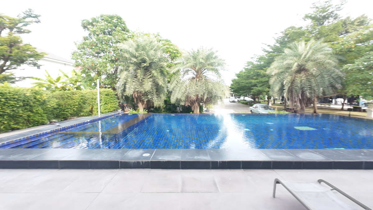 ขายทาวน์โฮมเกษตร นวมินทร์ ลาดปลาเค้า : ที่สุดของความคุ้มค่า! ทาวน์เฮาส์ 2 ชั้น โกลเด้นทาวน์ 2 นวมินทร์ 42 บ้านตัวอย่าง เฟอร์ฯ จัดเต็ม หิ้วกระเป๋าเข้าอยู่ได้เลย! ✨