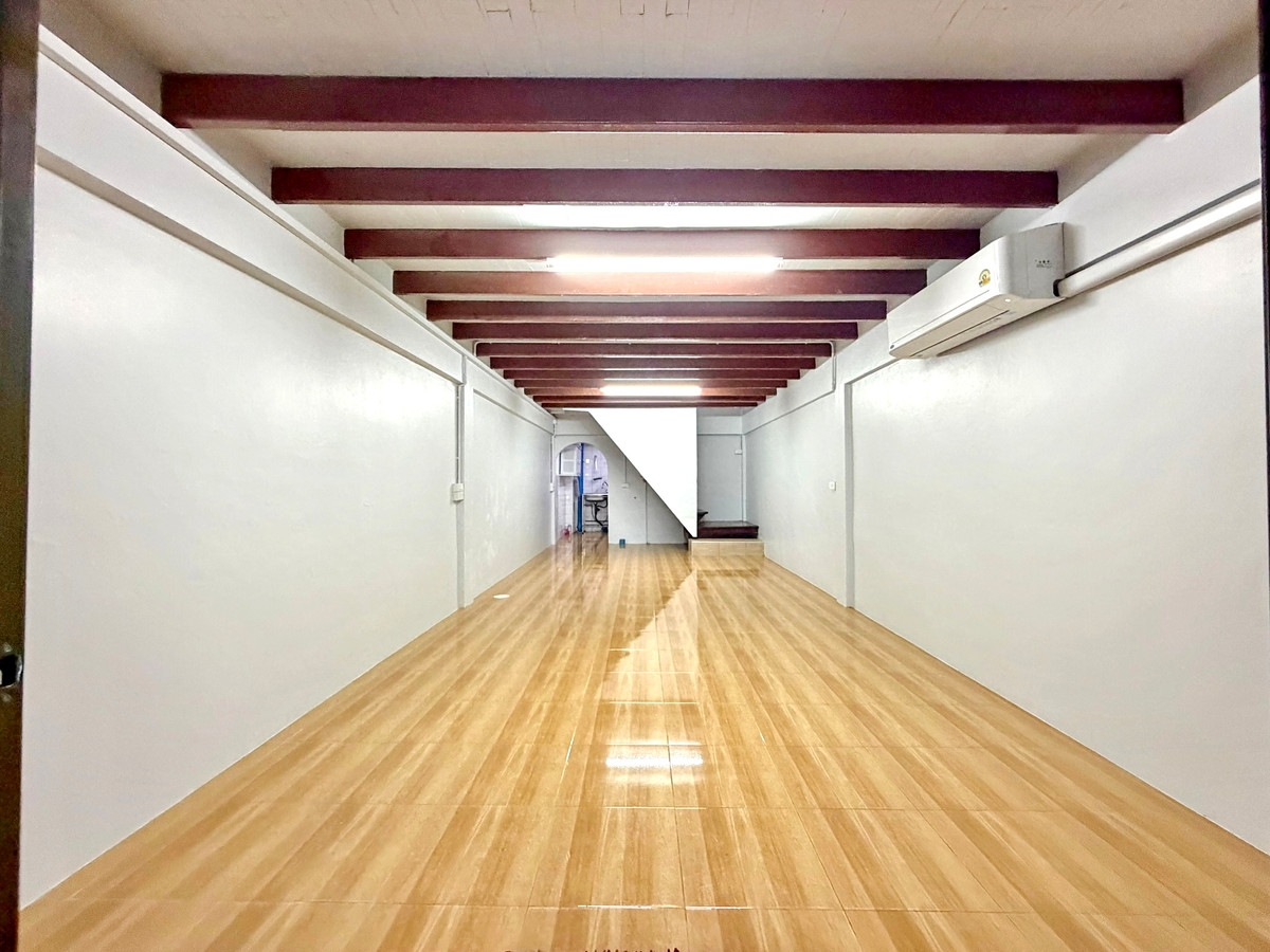 For RentTownhomeRatchadapisek, Huaikwang, Suttisan : HK0640♛Townhouse for rent, 2 bedrooms⚝Townhouse Ratchada-Huai Khwang♜MRT Huai Khwang∞099-5919653,065-9423251▚Line@sureresidence