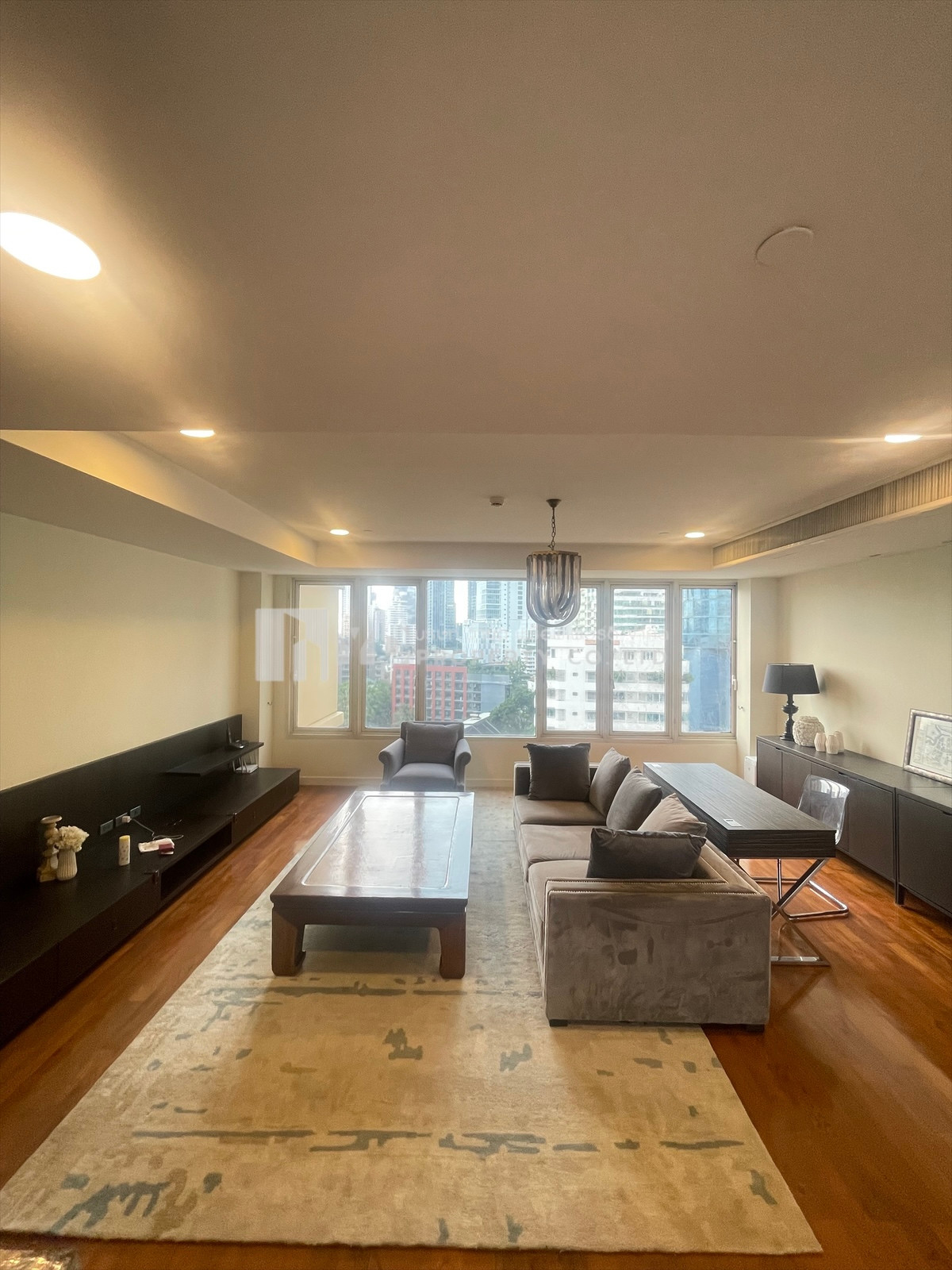 CondoSukhumvit, Asoke, Thonglor : Penthouse 232 sq.m. for Rent – Hampton Thonglor 10 | 3 Beds 4 Baths | Pet-Friendly