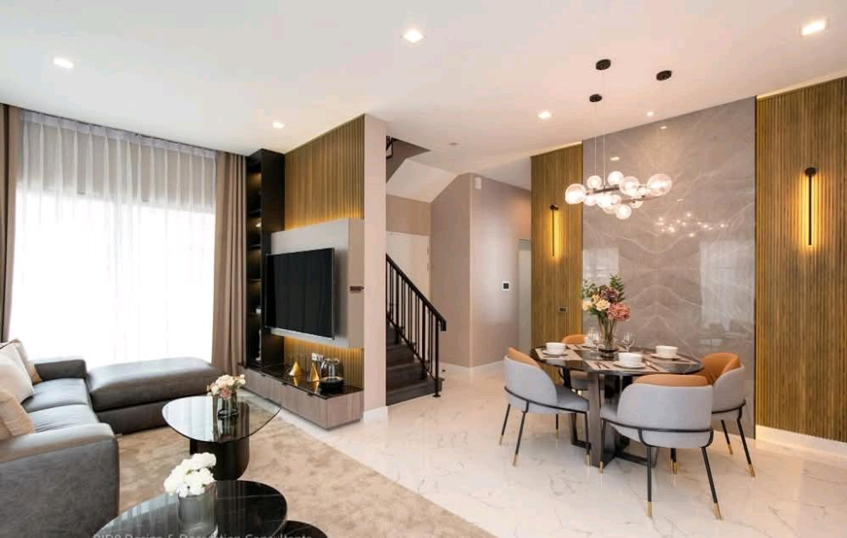 For RentHouseBangna, Bearing, Lasalle : 🔴60,000฿🔴 𝐁𝐚𝐧𝐠𝐤𝐨𝐤 𝐁𝐨𝐮𝐥𝐞𝐯𝐚𝐫𝐝 𝐒𝐫𝐢𝐧𝐚𝐤𝐚𝐫𝐢𝐧 - 𝐁𝐚𝐧𝐠𝐧𝐚┃Bangkok Boulevard Srinakarin - Bangna ✅ Near FoodLand, happy to serve 🙏 If interested, talk to us. 𝙇𝙄𝙉𝙀 is here (very quick response):​📱 Property code​ 6901-0911📱: Line ID:@bbcondo88