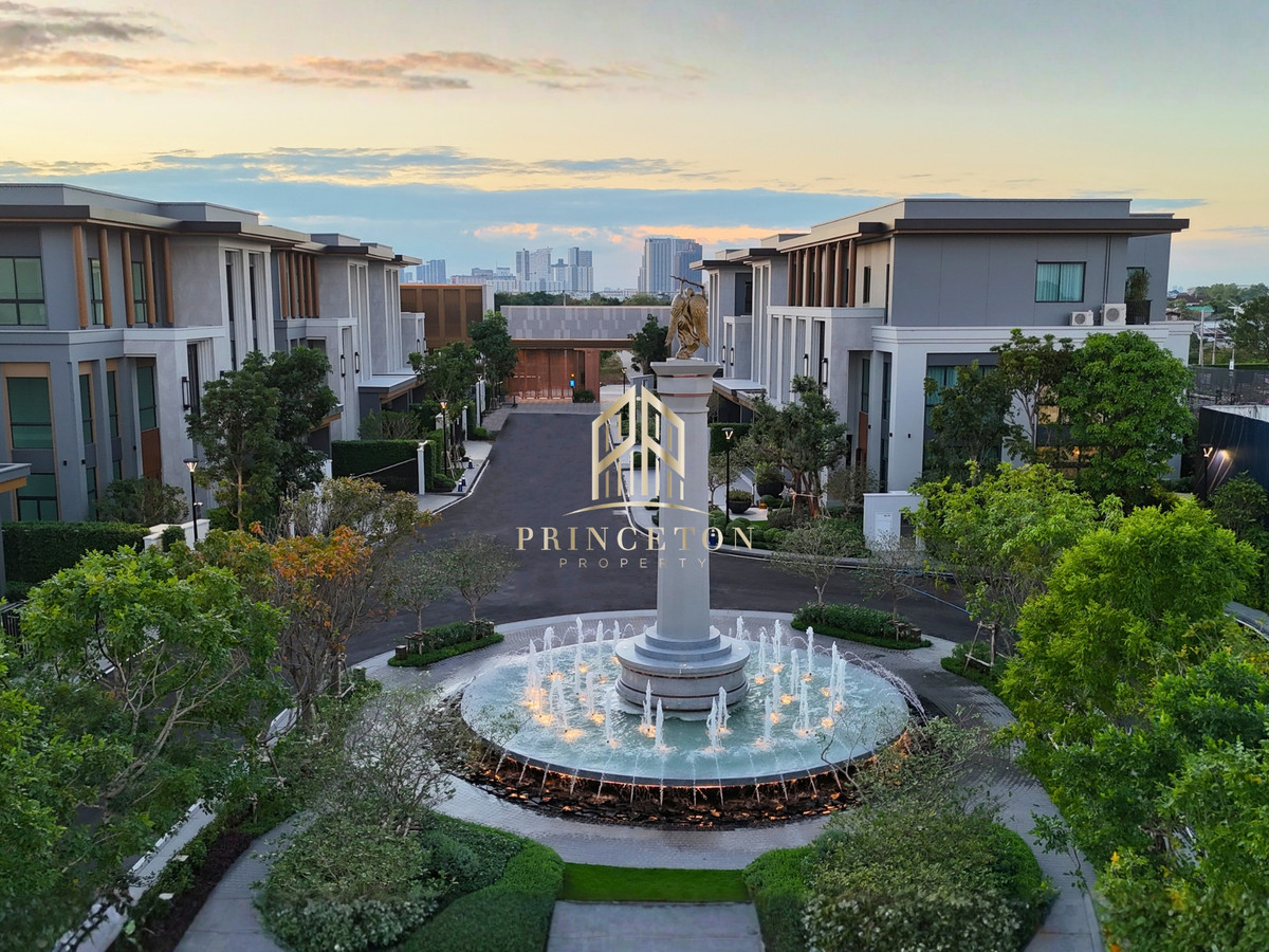 ขายบ้านพัฒนาการ ศรีนครินทร์ : แซงเคียม กรุงเทพกรีฑา - Modern Heritage Luxury Living 📞092-4252445 CINQUIÈME Krungthep Kreetha