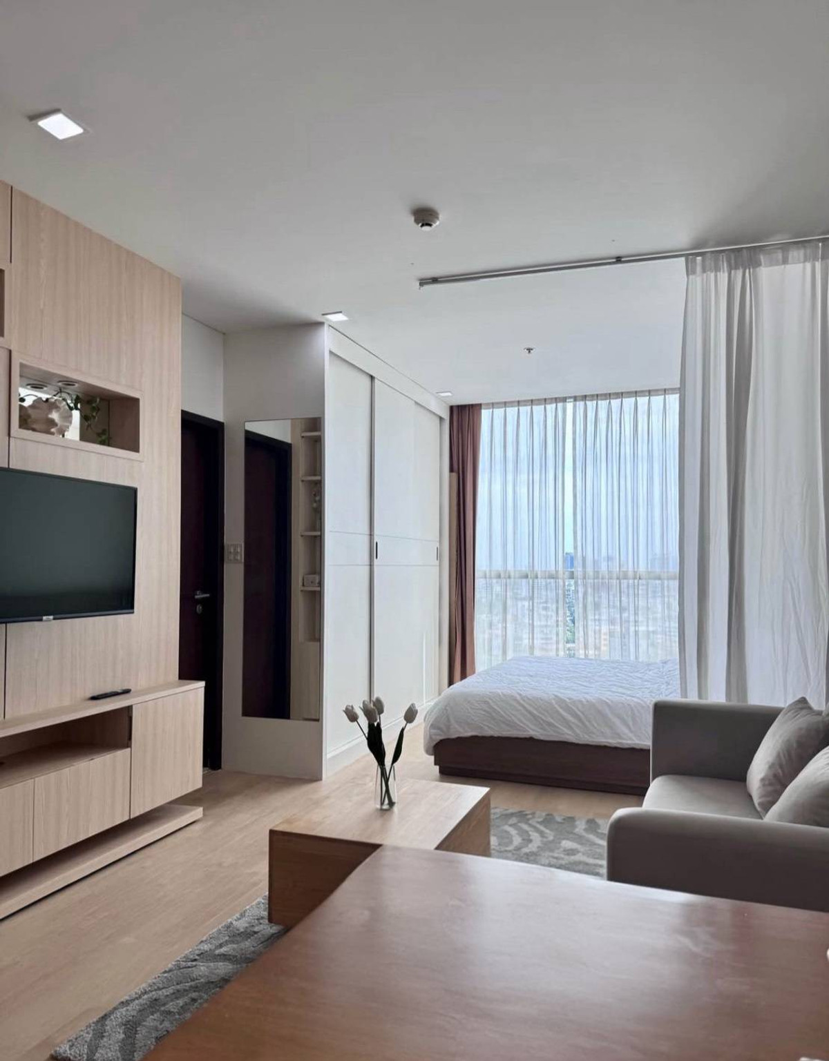 For SaleCondoOnnut, Udomsuk : Best Price!! 39.11 Sq.m Condo for SALE at Le Luk Condominium! Just 2 min walk to BTS Phra Khanong!!