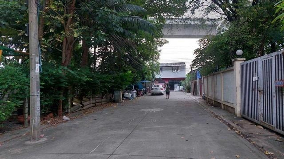 For RentHouseRamkhamhaeng, Hua Mak : Urgent sale townhouse Pruksa Ville Village 57, newly renovated house, ready to move in (N.1929)