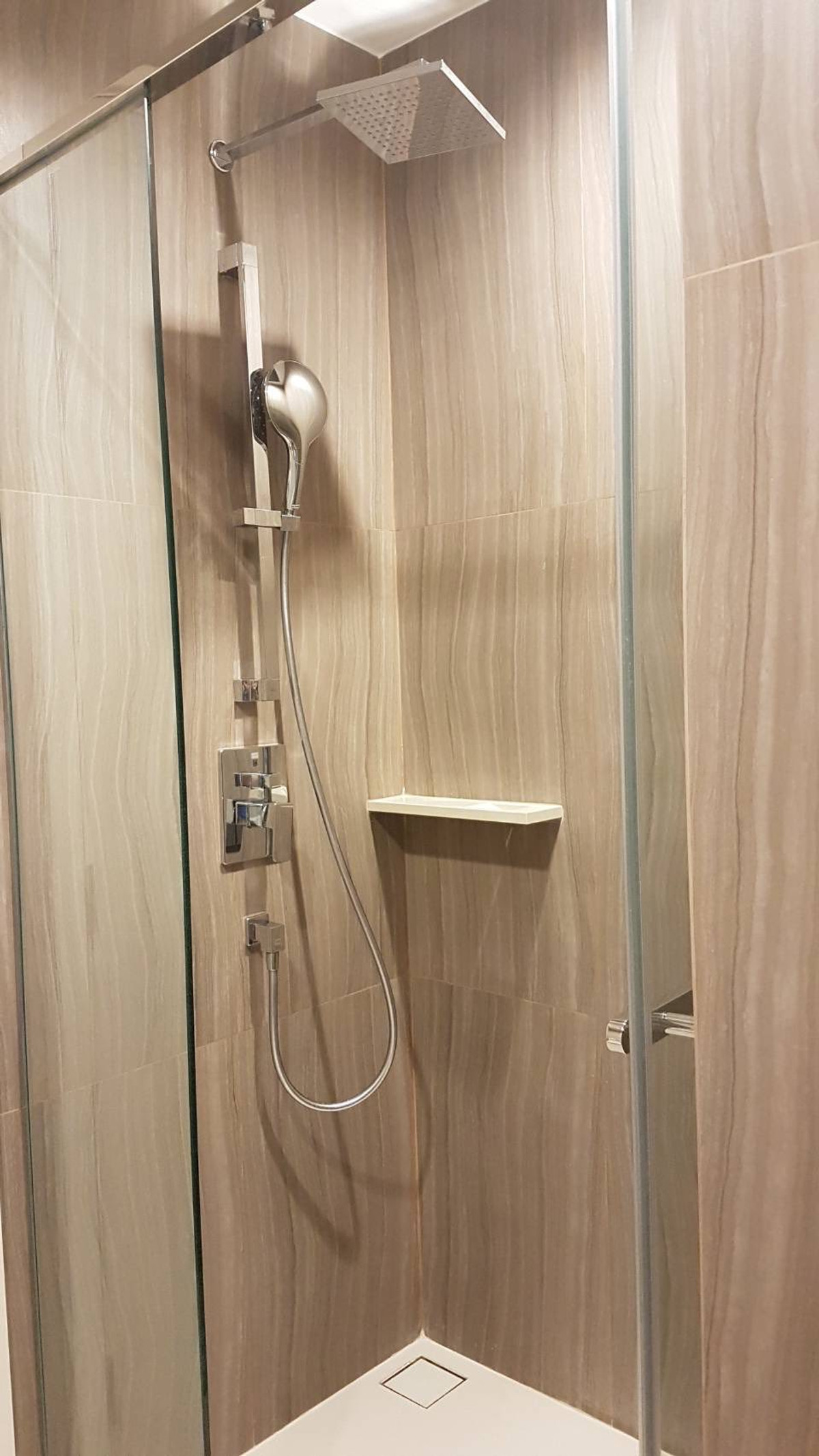 ขายคอนโดสะพานควาย จตุจักร : ขายคอนโด The Line Phahon - Pradipat ราคา 4,750,000 บาท [JZs251129]