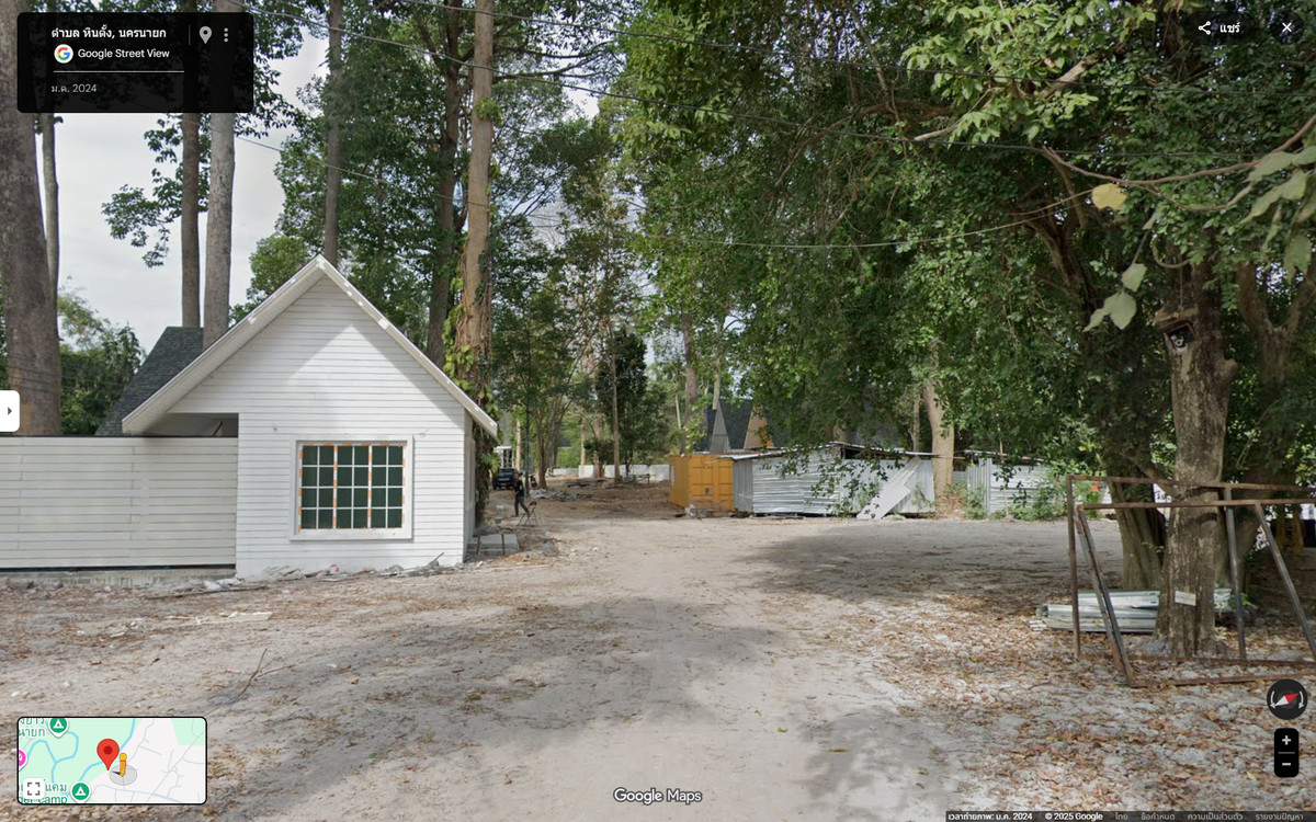 ขายที่ดินนครนายก : [ช็อกตลาด!] ขายขาดทุน 16 ลบ.! รีสอร์ท 10 หลัง + สระว่ายน้ำ ริมน้ำนครนายก | โฉนดครุฑแดง | พร้อมเปิดกิจการ!