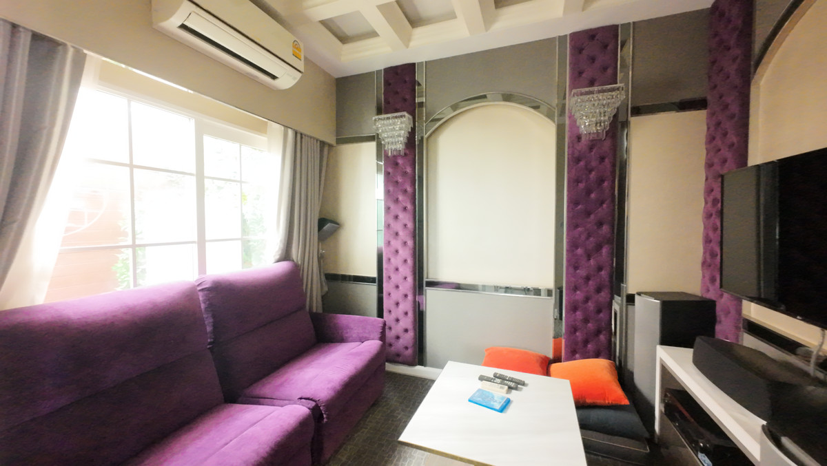 ขายทาวน์โฮมเกษตร นวมินทร์ ลาดปลาเค้า : ที่สุดของความคุ้มค่า! ทาวน์เฮาส์ 2 ชั้น โกลเด้นทาวน์ 2 นวมินทร์ 42 บ้านตัวอย่าง เฟอร์ฯ จัดเต็ม หิ้วกระเป๋าเข้าอยู่ได้เลย! ✨