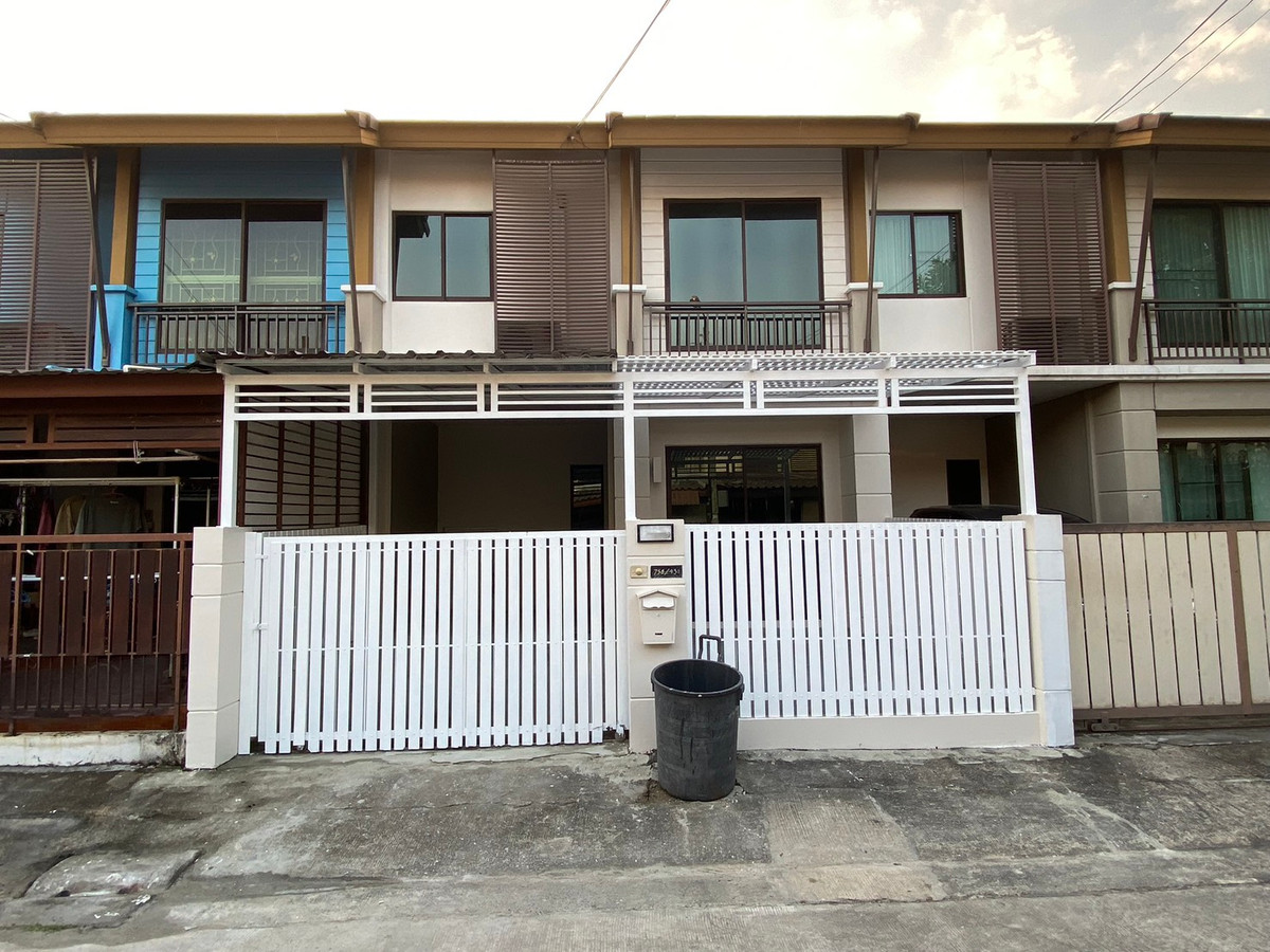 For RentTownhomePattanakan, Srinakarin : H077 For rent, 2-story townhouse, Pruksa Ville 57, Phatthanakan 38.