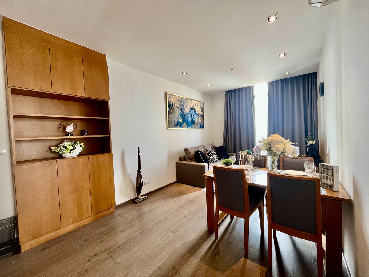 For RentCondoSukhumvit, Asoke, Thonglor : For rent!! Condo PARK ORIGIN PHROM PHONG (PARK 24) 44th floor (Super High Floor) area 69 sq m, 2 bedrooms, 2 bathrooms - with bathtub (BTS Phrom Phong) (Agents Welcome)