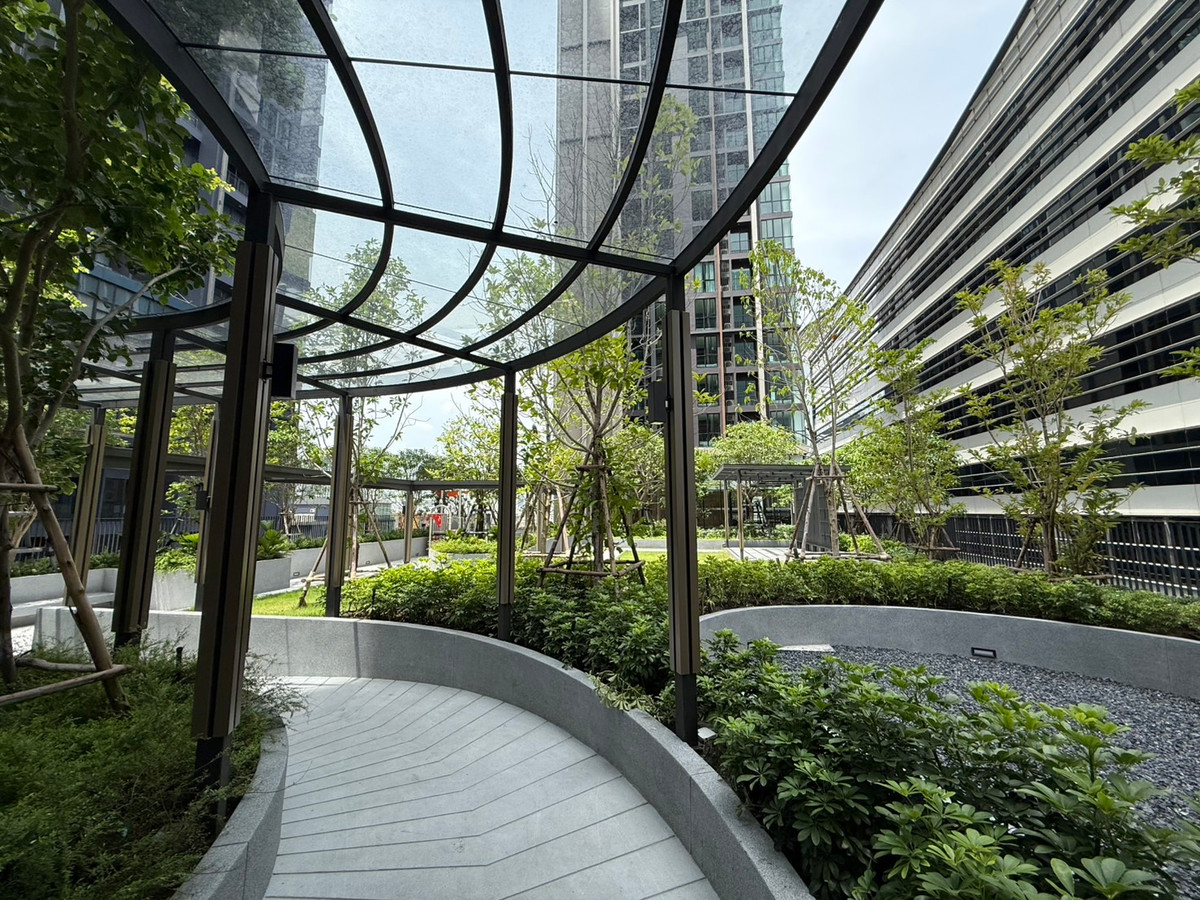 ให้เช่าคอนโดพระราม 9 เพชรบุรีตัดใหม่ RCA :  🔥ให้เช่าด่วน🔥โนเบิล นิว ดิสทริค อาร์ไนน์ คอนโดใหม่ ห้องกว้าง วิวสวย พร้อมเข้าอยู่ ใกล้ MRT พระราม 9