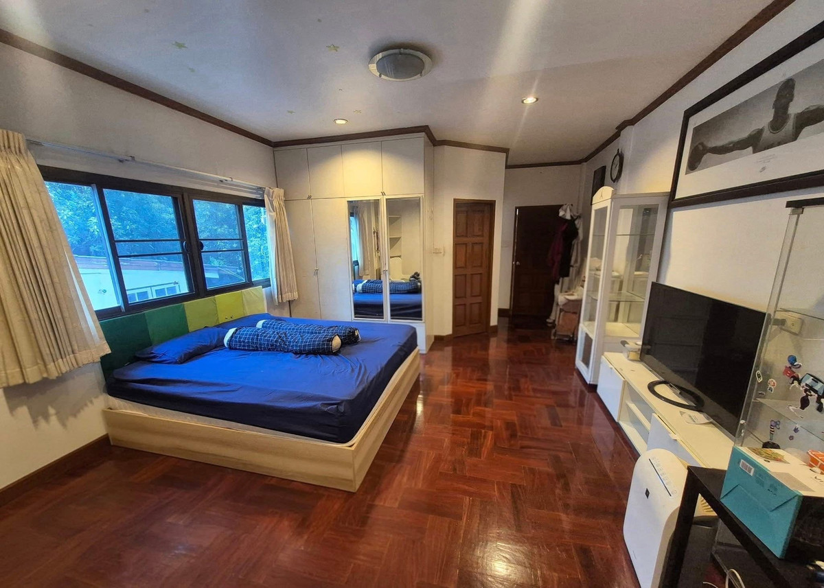 ให้เช่าบ้านรัชดา ห้วยขวาง : LTH13645 – House for Rent บ้านให้เช่า at Suthisan (Soi Sabaijai) Size 74 sq.w. 4 beds 5 baths Near MRT Sutthisan ONLY 90K/Month