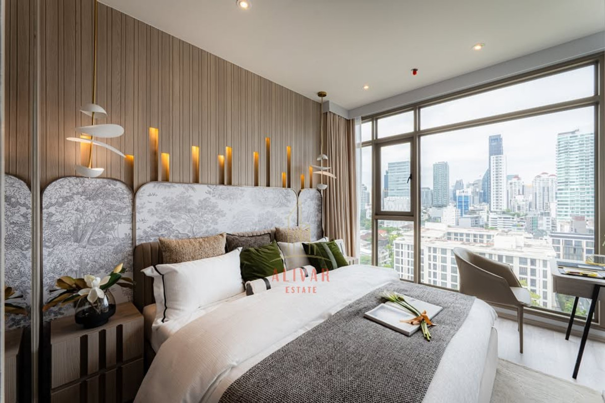 ให้เช่าคอนโดสุขุมวิท อโศก ทองหล่อ : RC119025 Condo Corner Unit for rent at RHYTHM EKKAMAI ESTATE ใกล้ BTS เอกมัย