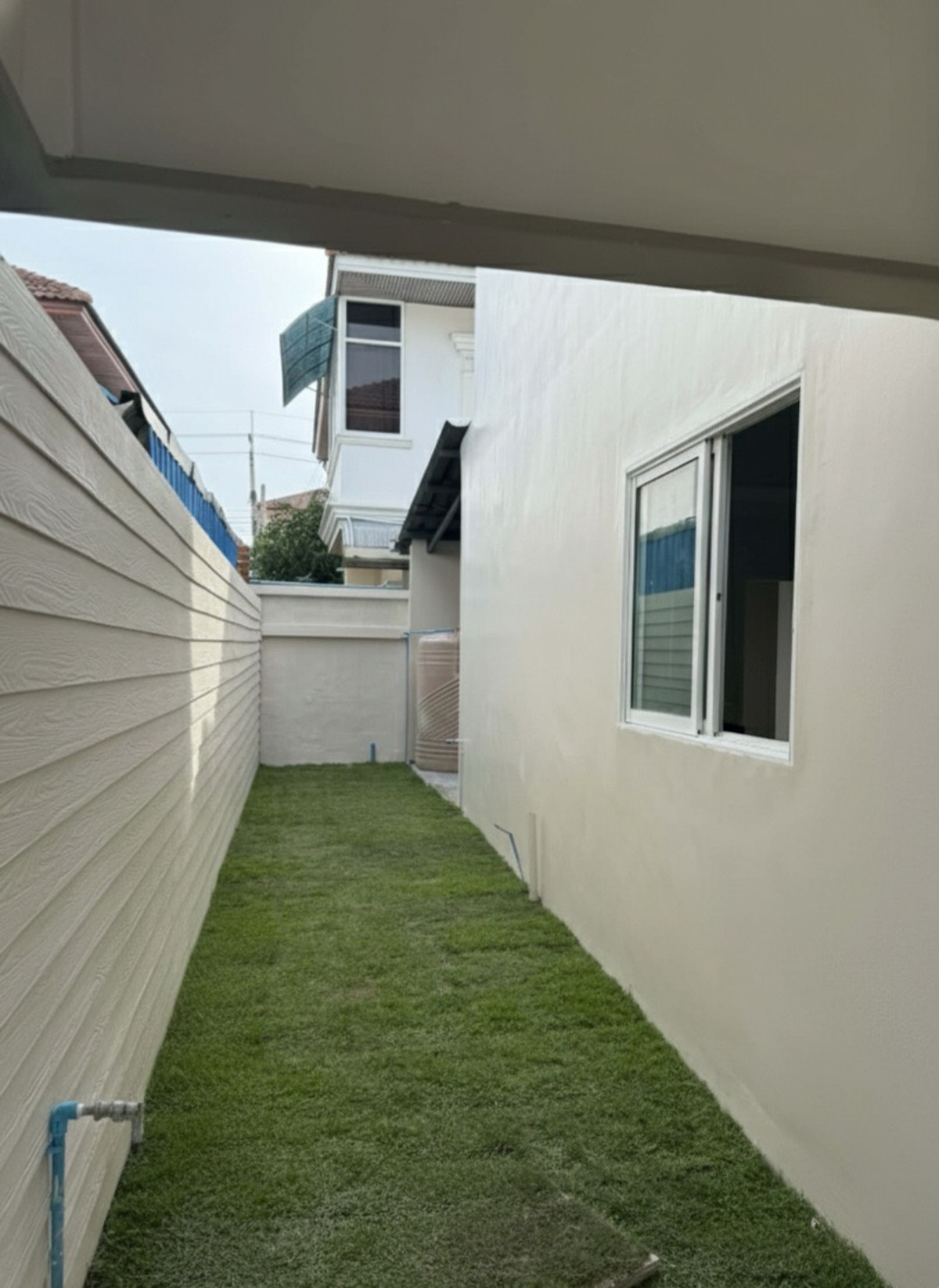 For SaleHouseBangna, Bearing, Lasalle : ✨ Who says a spacious detached house has to be expensive?! ✨