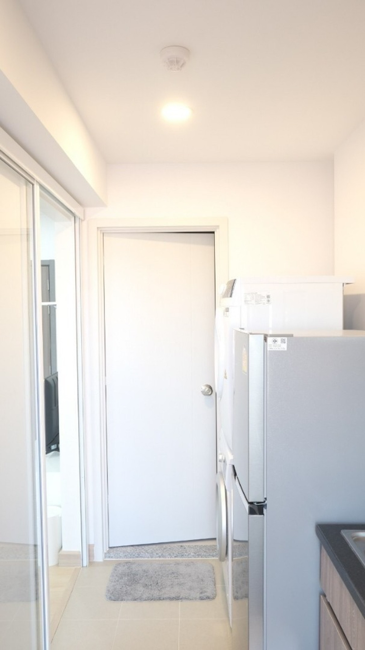 For RentCondoRamkhamhaeng, Hua Mak : ✅ SVR167 ✅ Line : @p2nproperty