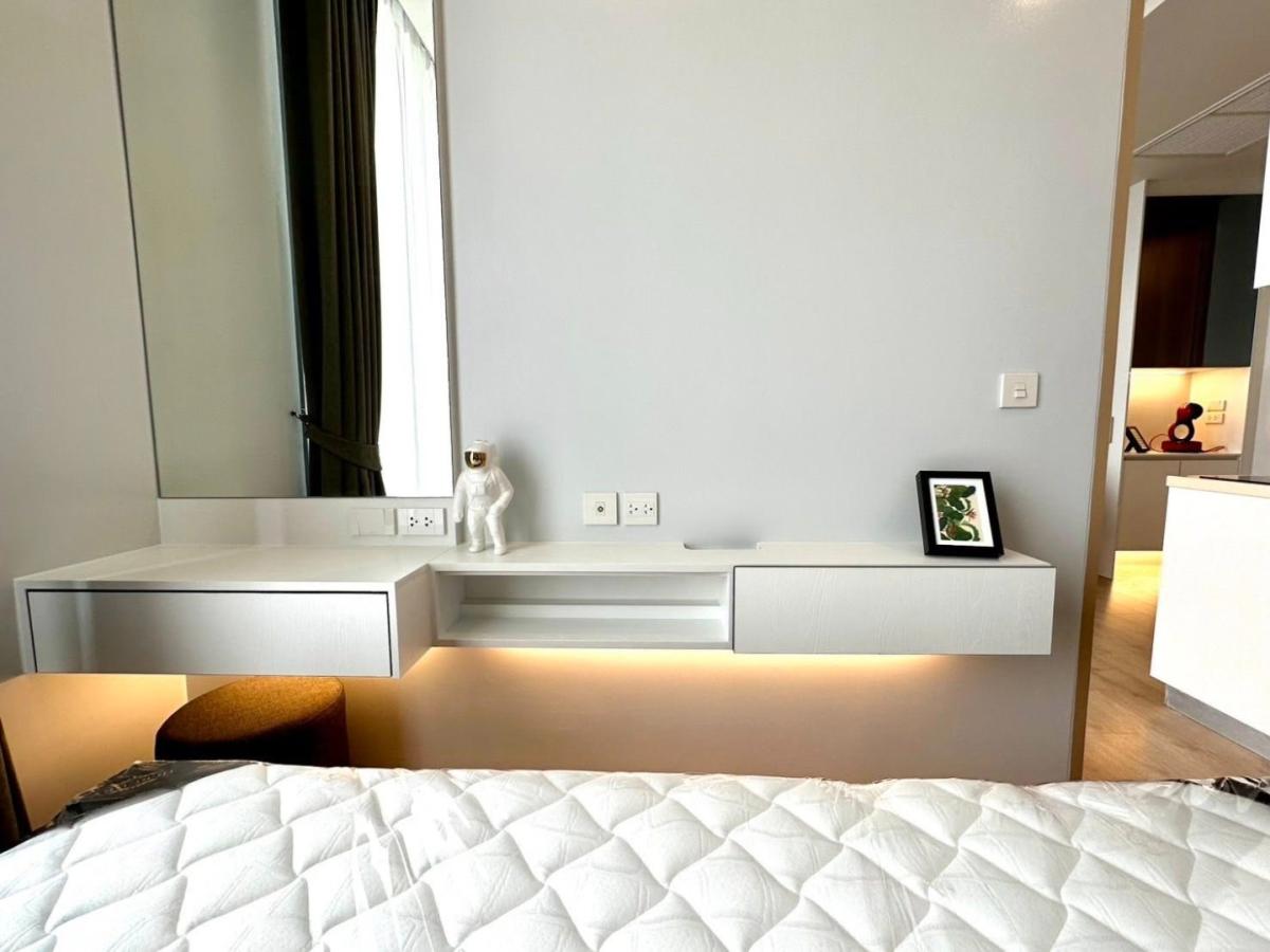 ให้เช่าคอนโดสุขุมวิท อโศก ทองหล่อ : 🔥ให้เช่าด่วน🔥โนเบิล บีไนน์ทีน ห้องแต่งสวย เฟอร์นิเจอร์ครบพร้อมเข้าอยู่ ใกล้ MRT สุขุมวิท และ BTS อโศก