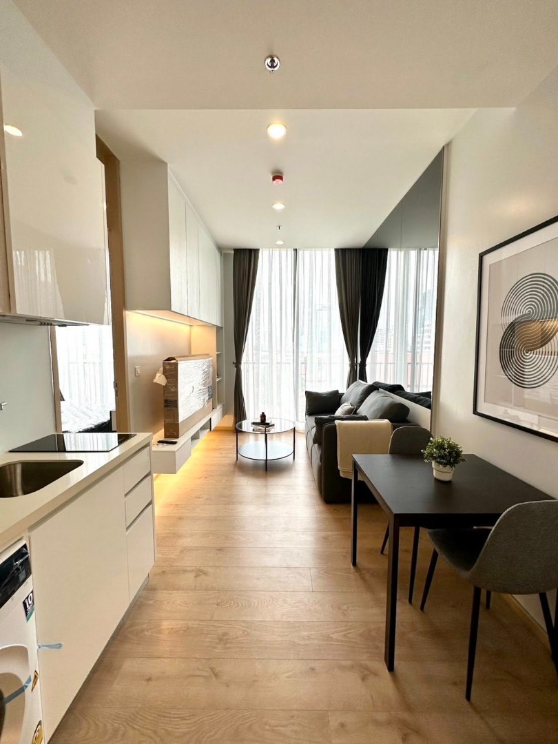 ให้เช่าคอนโดสุขุมวิท อโศก ทองหล่อ : 🔥ให้เช่าด่วน🔥โนเบิล บีไนน์ทีน ห้องแต่งสวย เฟอร์นิเจอร์ครบพร้อมเข้าอยู่ ใกล้ MRT สุขุมวิท และ BTS อโศก