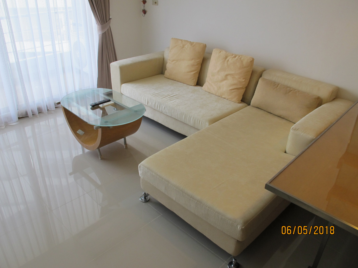 For RentCondoKasetsart, Ratchayothin : Supalai Park Phahon 60 sq.m. Please add LINE ID @806qphgn o8415o5483 