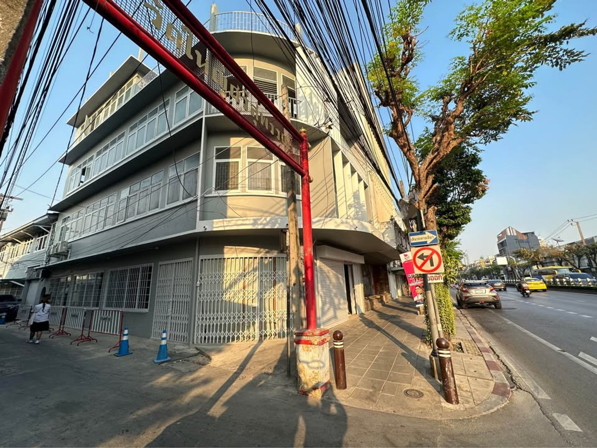 ให้เช่าอาคารพาณิชย์วงเวียนใหญ่ เจริญนคร : HR3053เซ้งหรือให้เช่าอาคารพาณิชย์ 4 ชั้น ติดถนหลัก ใกล้วงเวียนใหญ่ มีที่จอดรถ เหมาะทำธุรกิจ ค้าขาย