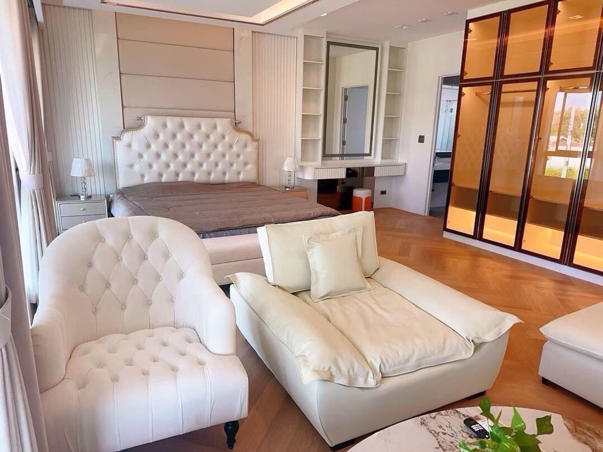 บ้านมีนบุรี-ร่มเกล้า : ขายและให้เช่า เพอเฟคเพลส Masterpiece Century รามคำแหง164 เนื้อที่250ตารางวา