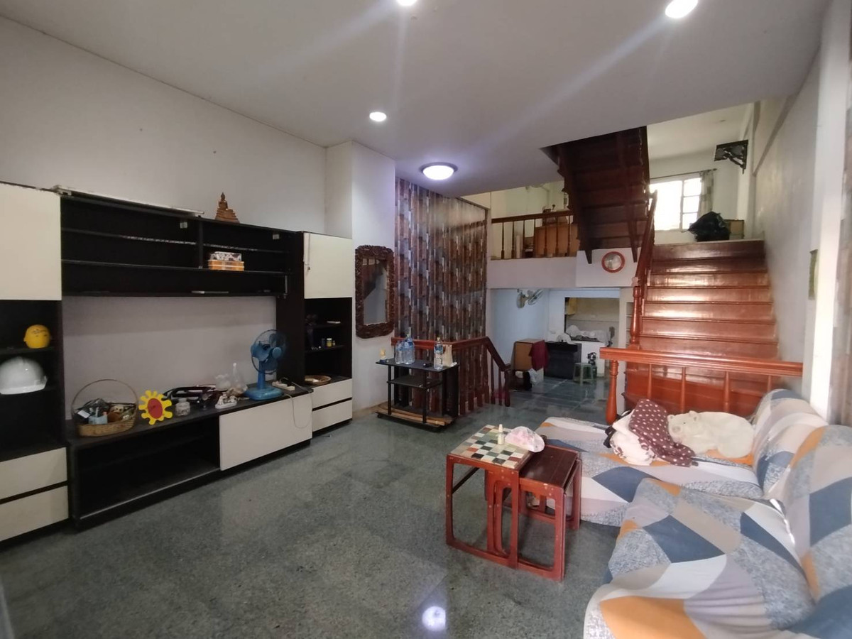 For SaleTownhomePathum Thani,Rangsit, Thammasat : Townhouse for sale Nanthana Garden Village, Rangsit, Mueang Pathum Thani District, 18 sq m.