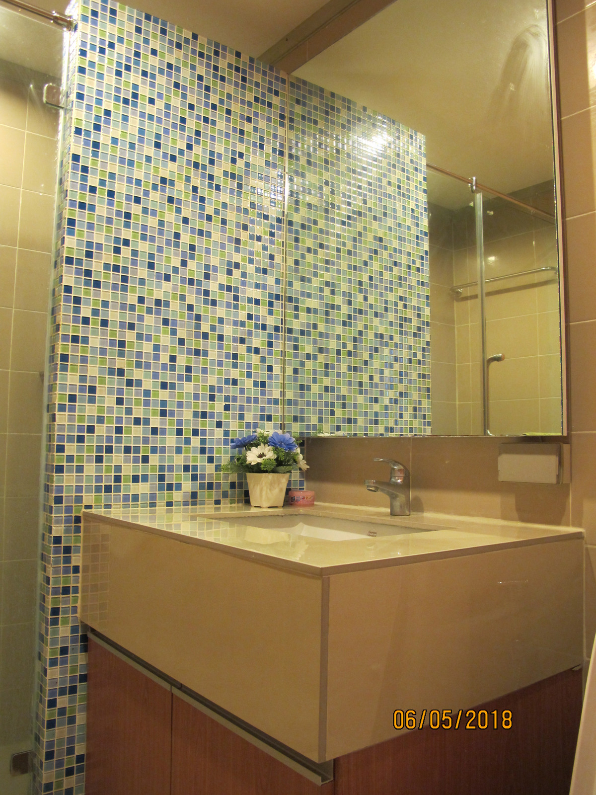 For RentCondoKasetsart, Ratchayothin : Supalai Park Phahon 60 sq.m. Please add LINE ID @806qphgn o8415o5483 