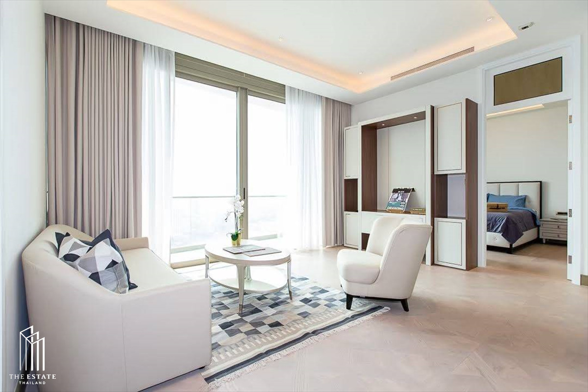 For RentCondoWongwianyai, Charoennakor : For RENT *The Residences At Mandarin Oriental Bangkok, high floor 20+, south side, very good view of the Chao Phraya River. Fully furnished, ready to move in @195,000 Baht